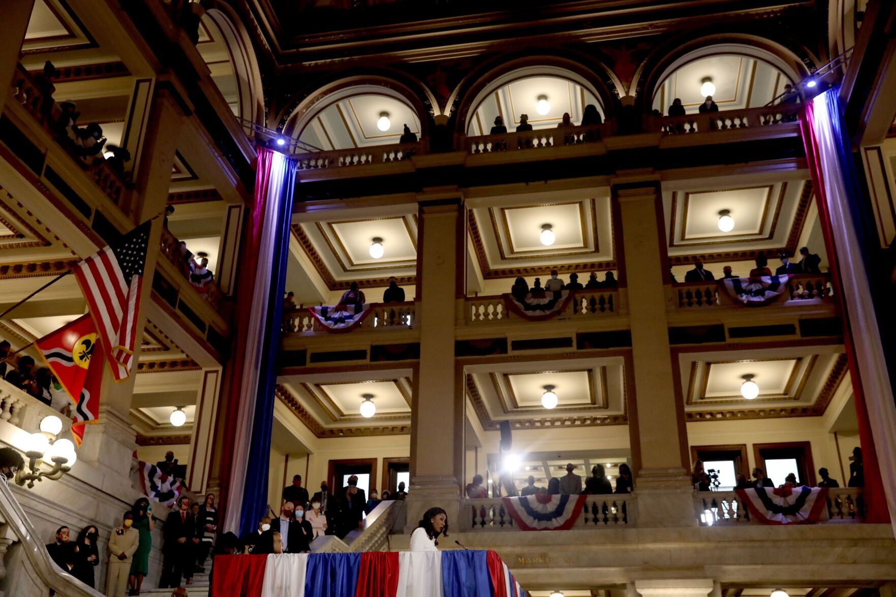 ‘Ready to serve': Tishaura Jones sworn in as St. Louis' 47th mayor